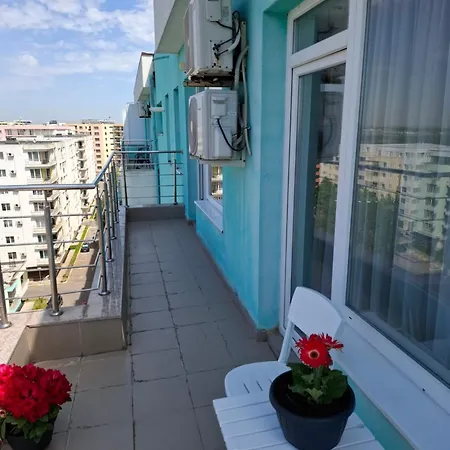 דירה Cu Terasa Si Vedere, Nord, Zona Summerland מאמאיה