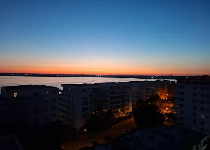 公寓 Cu Terasa Si Vedere, Nord, Zona Summerland 马马亚